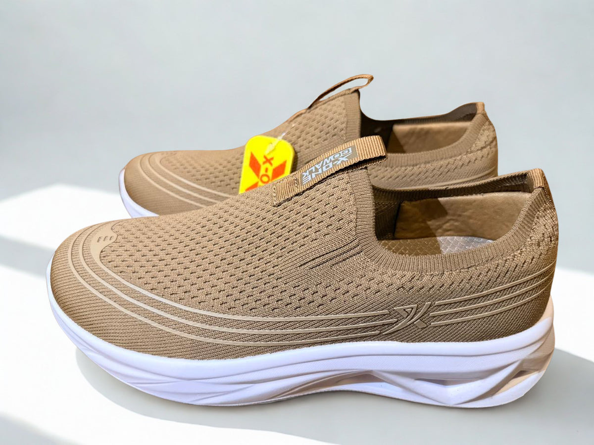 1 2420  New Men's Sports Casual Shoes Fashion