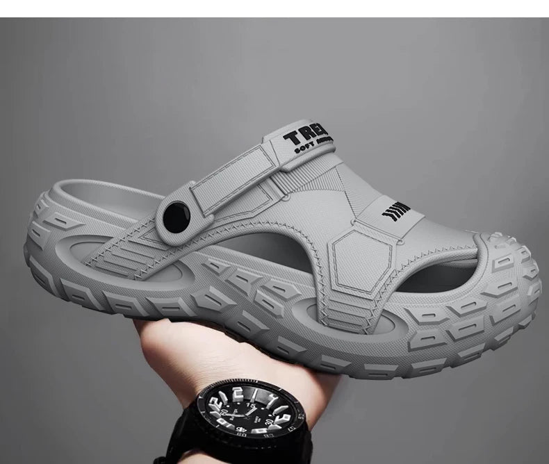 EVA sandals for men in summer, thick soft soled for outdoor wear, beach shoes for casual sports, and perforated shoes