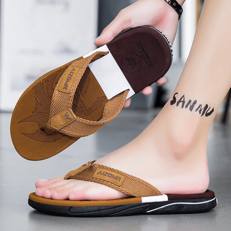 High-end men's flip-flops 2025, anti-slip, wear-resistant, odorless, new summer outerwear flip-flops, beach sandals